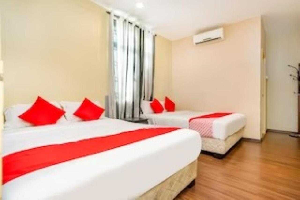 D'Pinetrees Hotel Johor Bahru Dış mekan fotoğraf